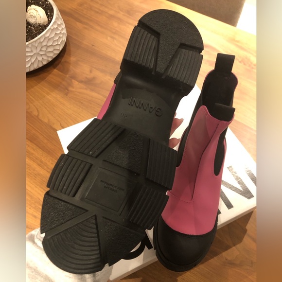 GANNI City recycled rubber Chelsea boots size 40 NIB - Picture 7 of 10